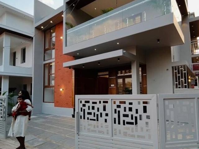 Villa for sale in Bangalore North, Cox Town - Bangalore