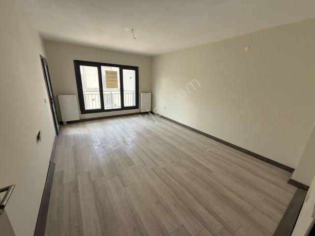 İstiklal, Aksaray Merkez içerisinde kiralık mülk