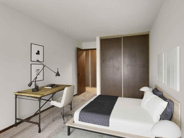 Apartment for rent in Hennepin, Minnesota
