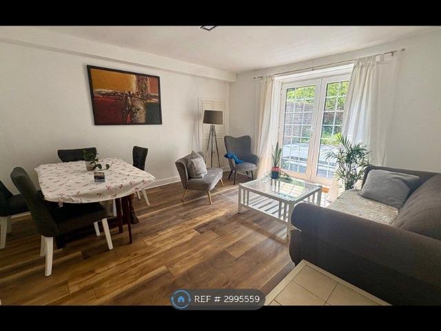 Apartment for rent in Hillhead, Scotland
