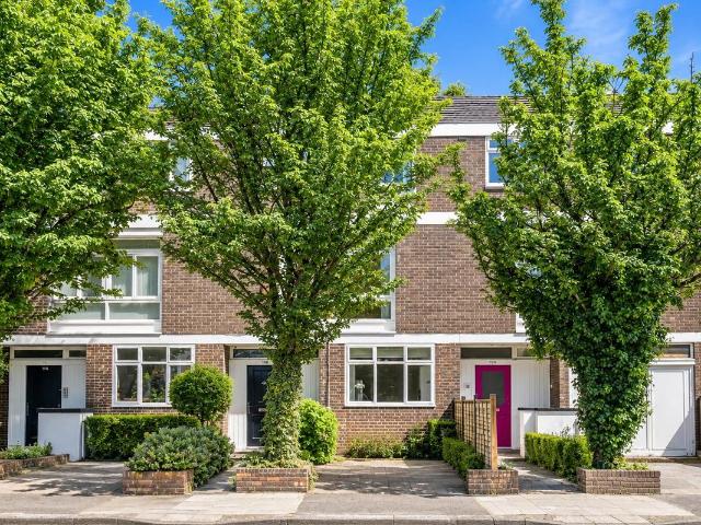 Apartment for rent in St. John's Wood, Greater London