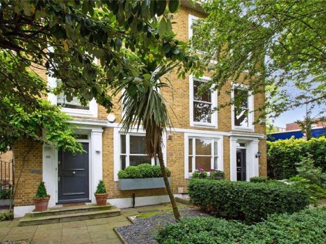 Apartment for rent in St. John's Wood, Greater London