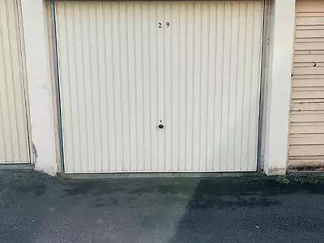 Garage vente à Loudun