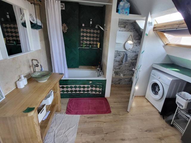 Studio location à Le Château, Caen