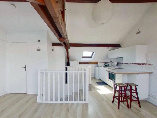 Studio location à Centre-Ville, Pontoise