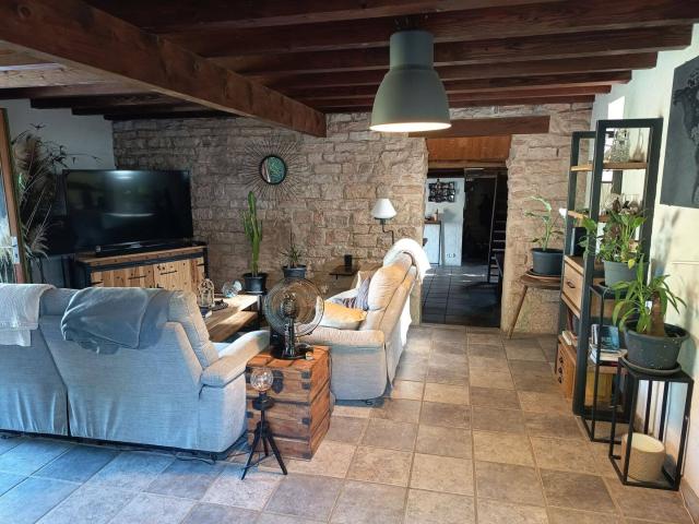 Maison location à Rachessiat, Montpont-en-Bresse