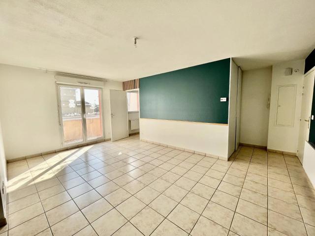Appartement location à Saint-Quentin, Saint-quentin