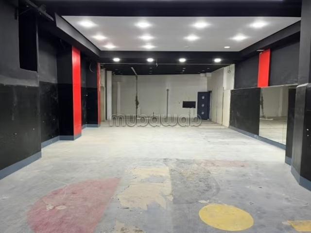 Local commercial location à Anfa, Gharb-Chrarda-Beni Hssen