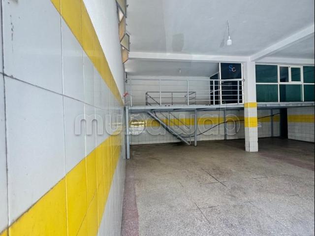 Local commercial location à Rabat