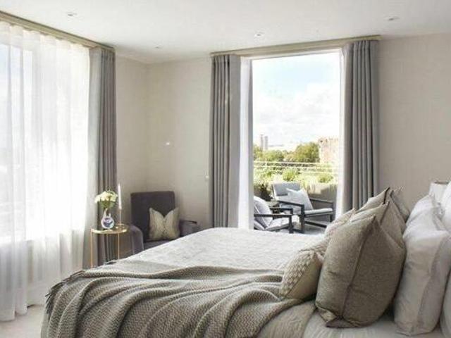House for sale in Epping