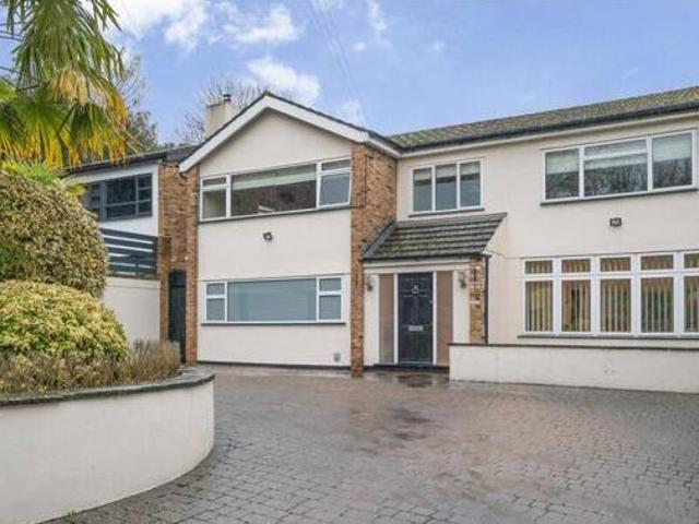 House for sale in Epping