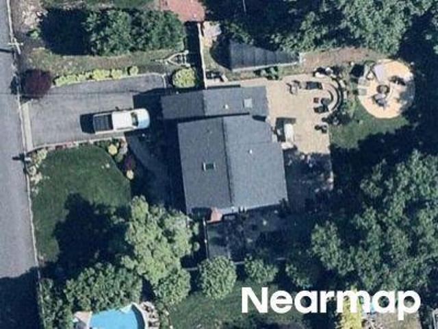 House for sale in Bohemia, New York