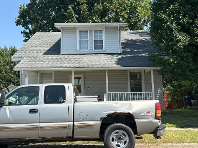 House for sale in Dupo, Illinois