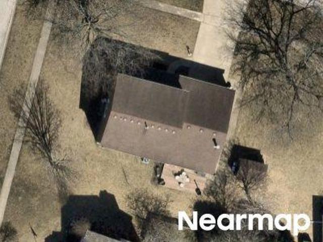 House for sale in Hinckley, Illinois