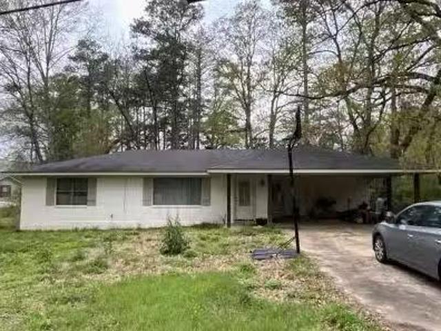 House for sale in Pineville
