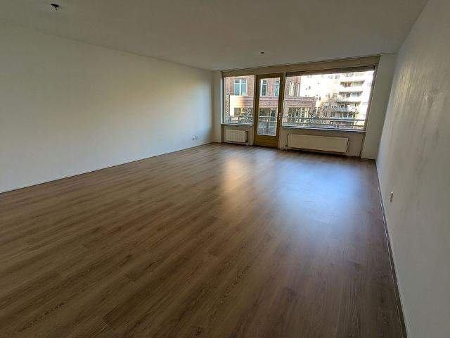 Appartement te huur in Bezuidenhout, Zuid Holland
