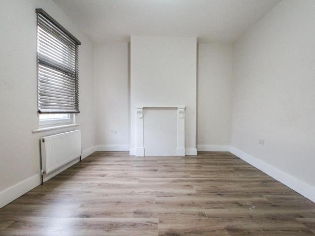 House for rent in Maryland, Greater London