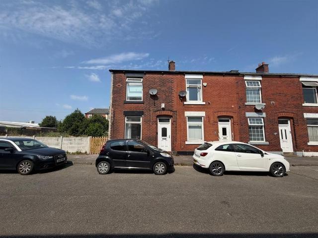 House for rent in Smallbridge, Burnedge
