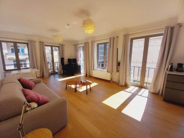 Kot location à Saint-Gilles - Sint-Gillis, Brussel-Hoofdstad - Bruxelles-Capitale