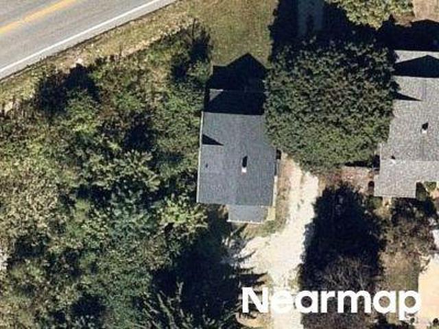 House for sale in Louisville, Ohio