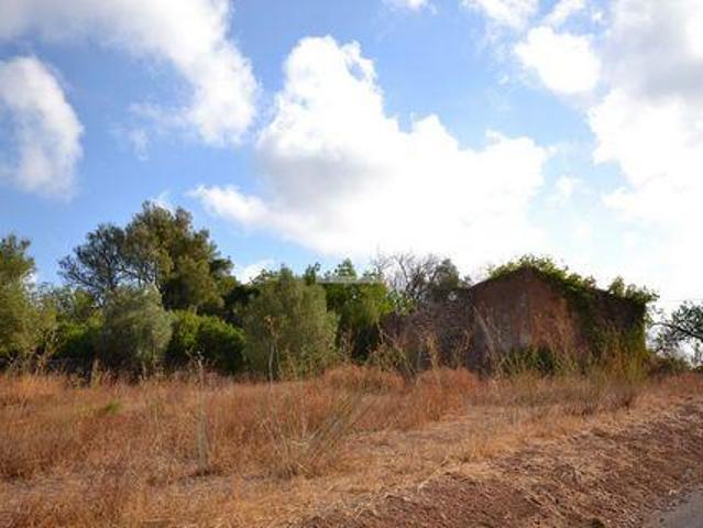 Terreno venda em Torre de Apra, Loulé