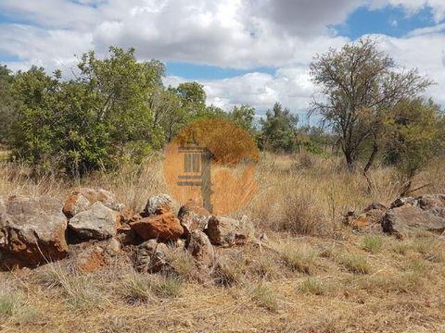 Terreno venda em Messines de Baixo, Loulé