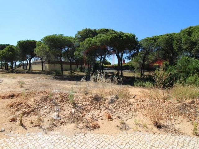 Terreno venda em Garrão, Loulé
