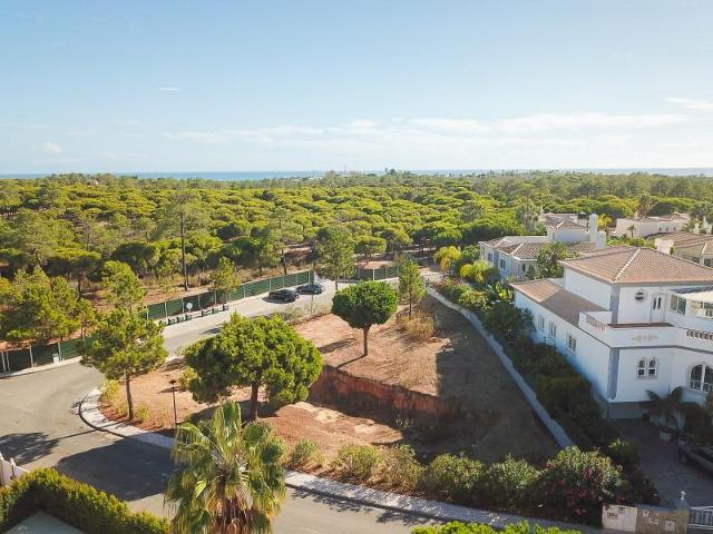 Terreno venda em Garrão, Loulé