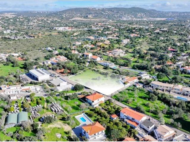 Terreno venda em Almancil, Loulé