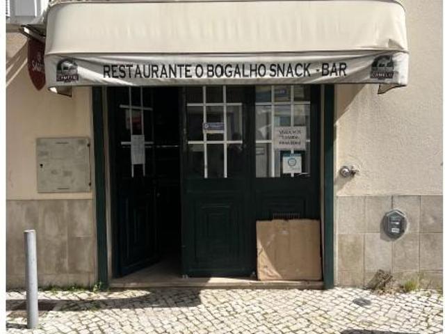 Escritório venda em Santiago Dos Velhos, Lisboa
