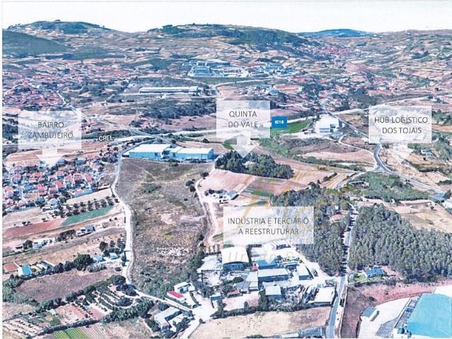 Terreno venda em Santiago Dos Velhos, Lisboa