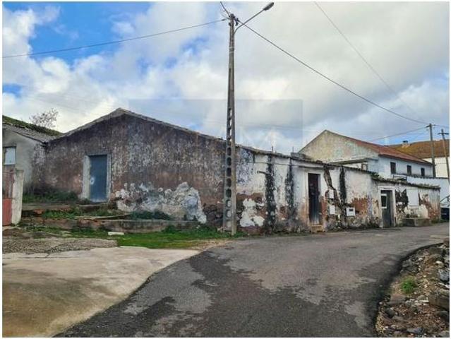 Terreno venda em Santiago Dos Velhos, Lisboa