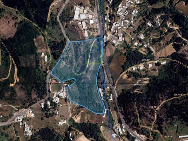 Terreno venda em Santiago Dos Velhos, Lisboa