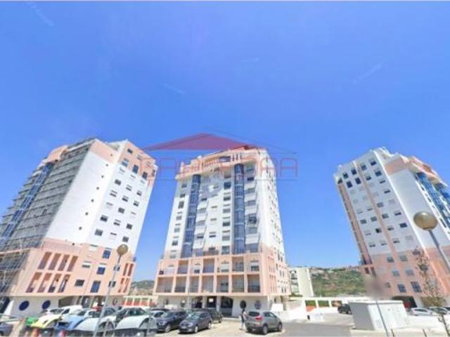 Ponto Comercial venda em Loures