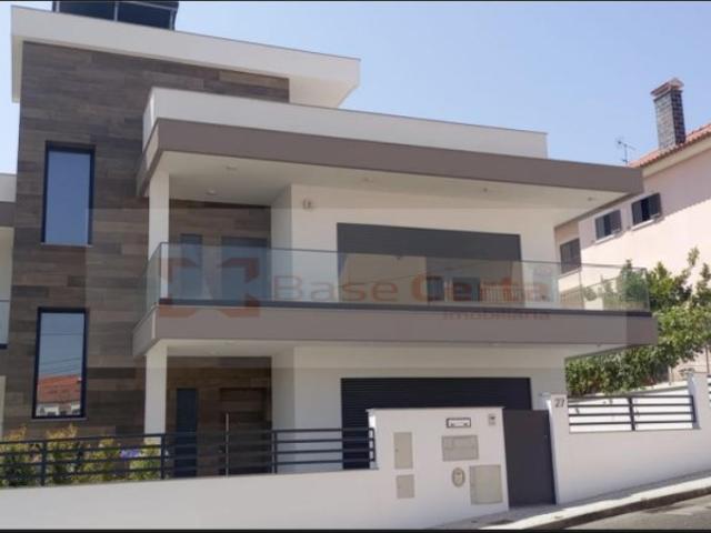 Casa venda em Santa Iria De Azoia, Alto das Eiras