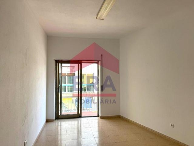 Escritório alugar em Lourinhã, Lisboa