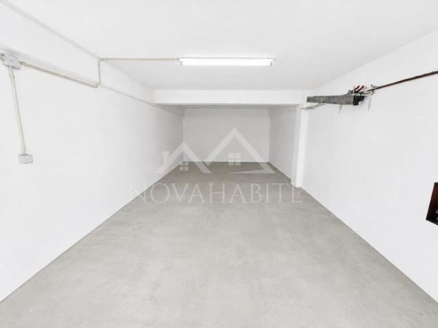 Garagem venda em Lourinhã, Lisboa