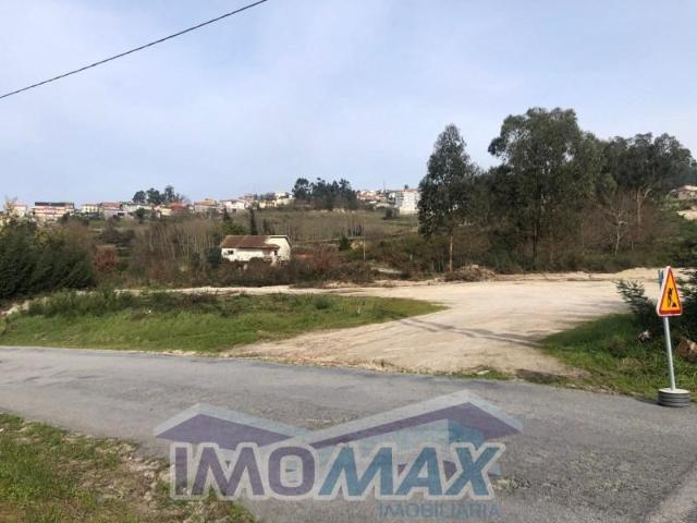 Terreno venda em Lousada, Porto