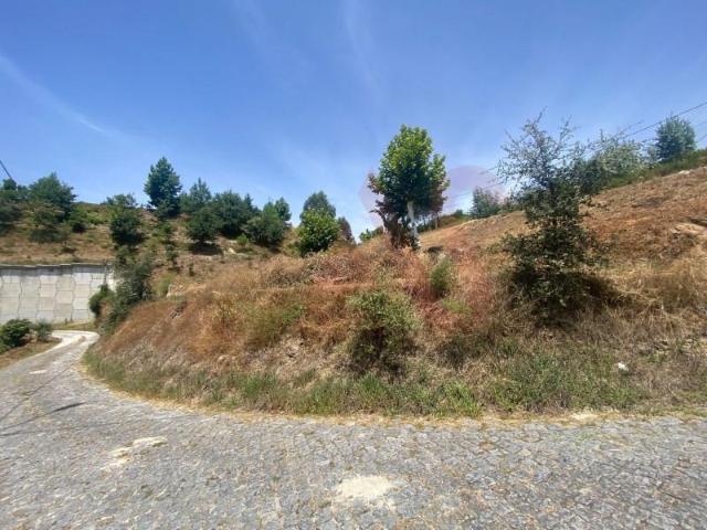 Terreno venda em Lousada, Porto
