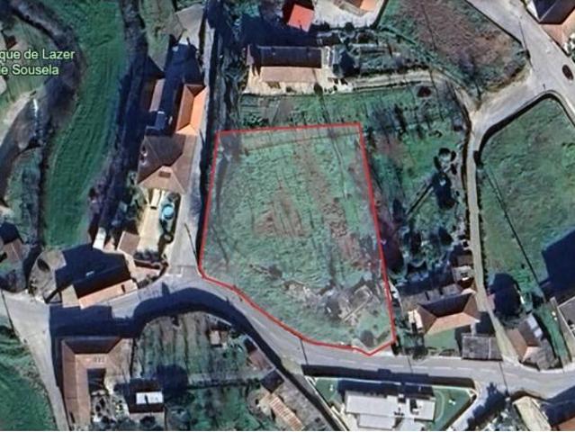 Terreno venda em Lousada, Porto