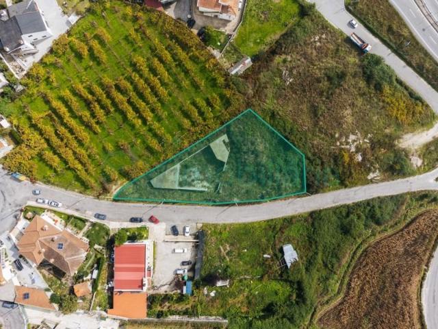 Terreno venda em Lousada, Porto