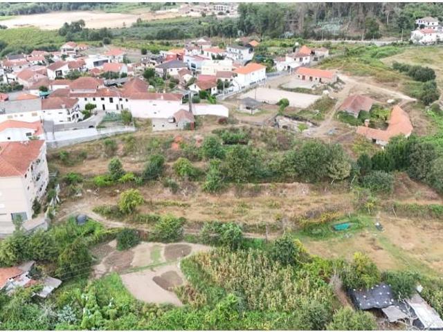Terreno venda em Lousada, Porto