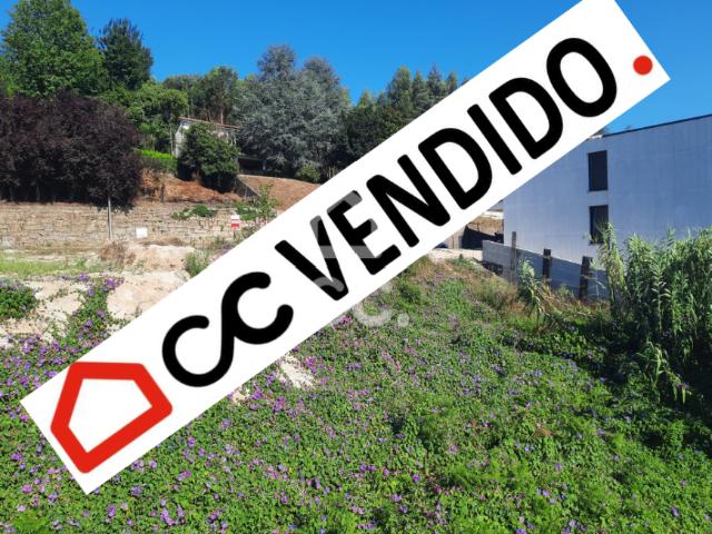 Terreno venda em Lousada, Porto