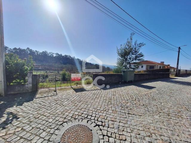 Terreno venda em Lousada, Porto