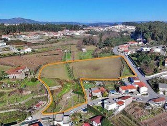 Terreno venda em Lousada, Porto