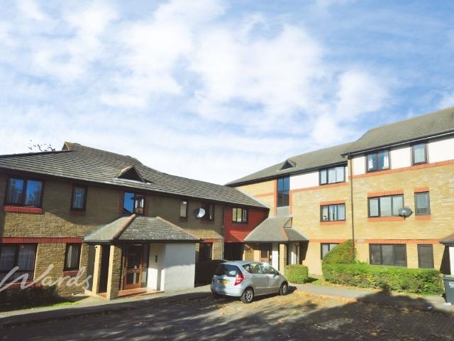 Apartment for rent in Worcester Park Estate, Monks Orchard