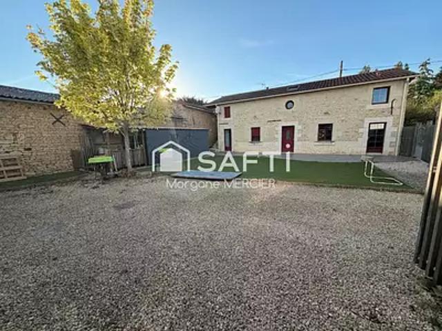 Maison vente à Bressuire, Louzy
