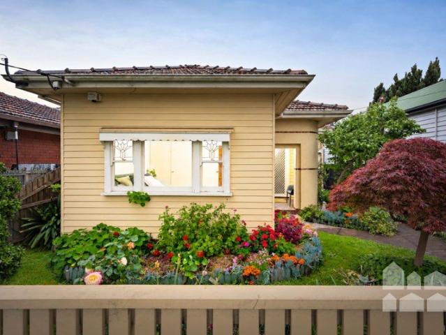 House for sale in Kingsville, Melbourne