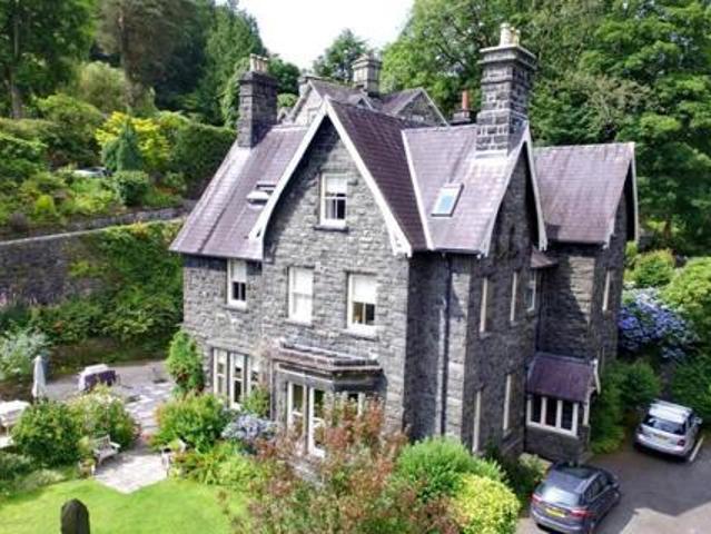 House for sale in Dolgellau, Wales