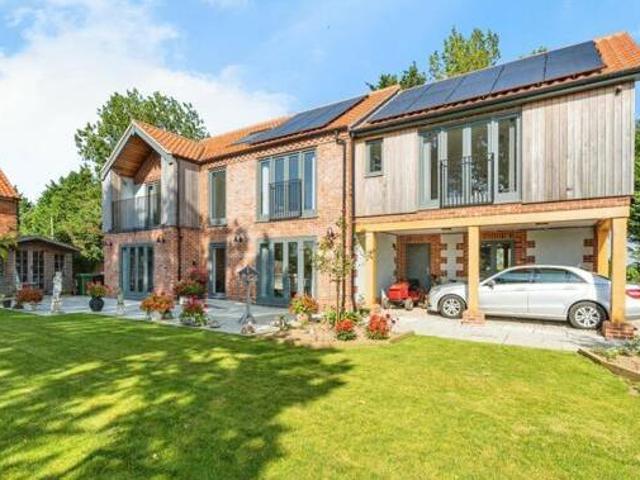 House for sale in City of London, Greater London